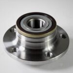 Cubo Roda Tras. C/ Rolamento A3 / Tt 06/... / Q3 15/... / Eos 2.0 Fsi 08/10 / Jetta 2.0/2.5 05/11 / New Beetle 2.0 8V 12/... / Passat 2.0 06/10 / Tiguan 2.0 09/... (32Mm - 5 Furos - C/ Abs) (Embal. 10 Pcs) - Roc - Roc